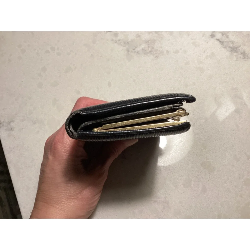 Louis Vuitton Epi Leather Bifold Wallet Coin‎ Purse Black